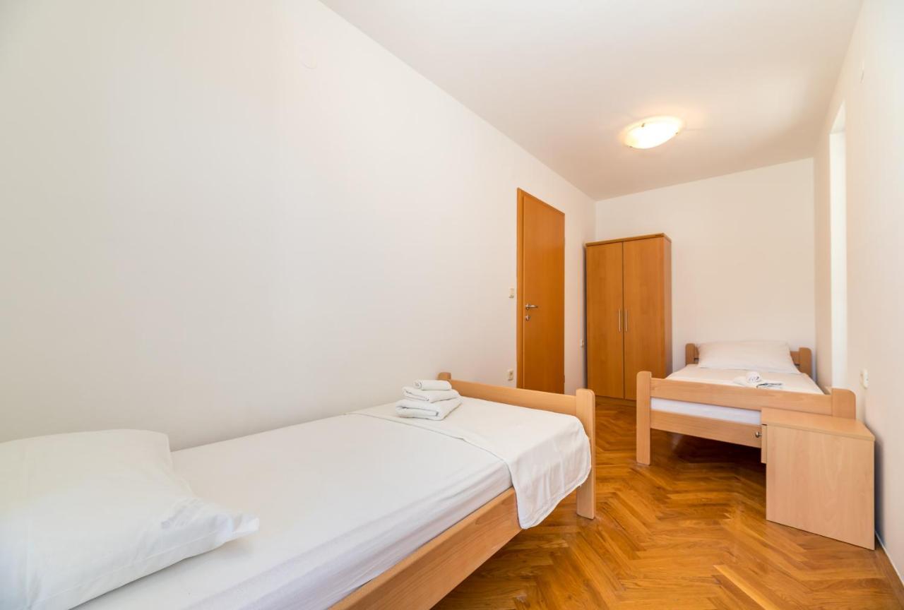 Apartments Melania & Antonia บัชกา ภายนอก รูปภาพ