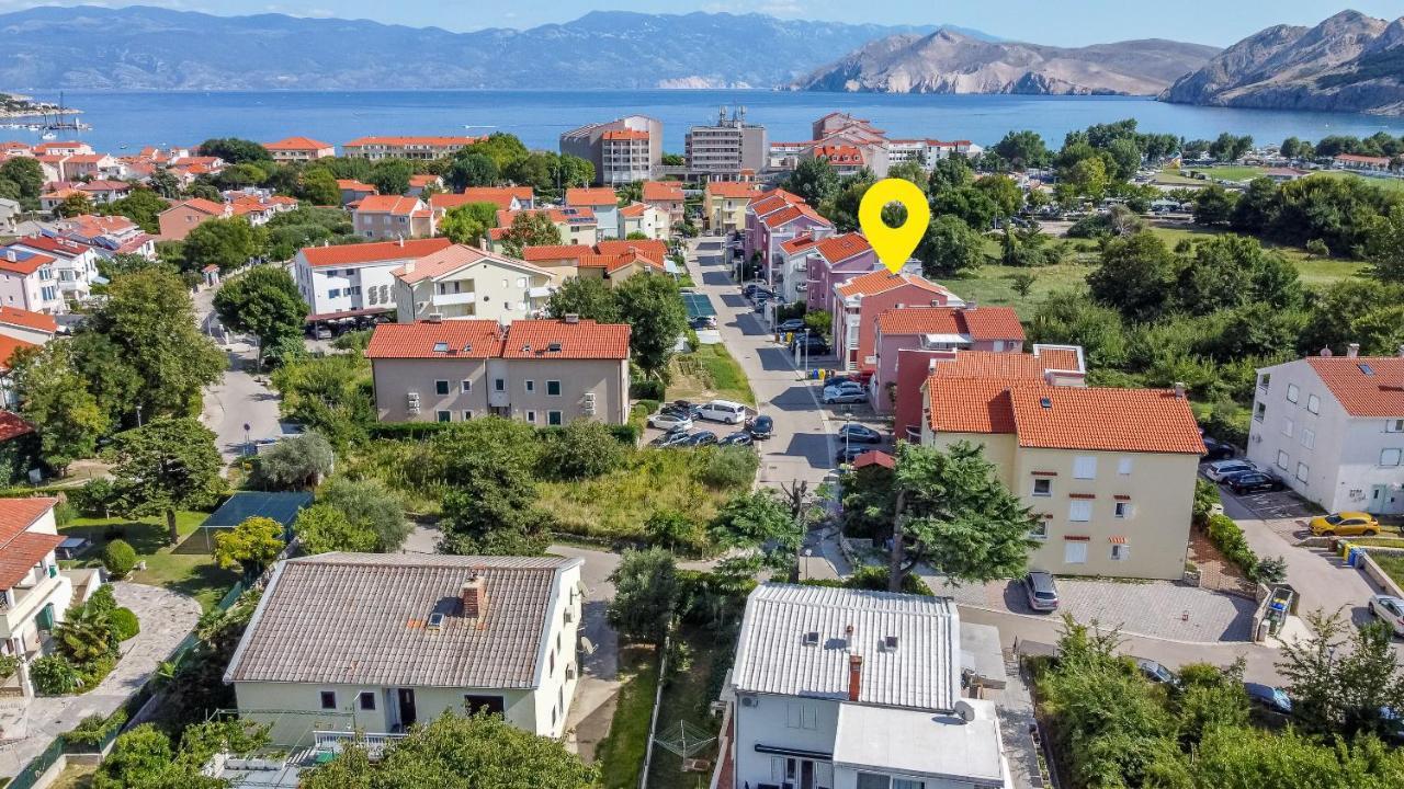 Apartments Melania & Antonia บัชกา ภายนอก รูปภาพ