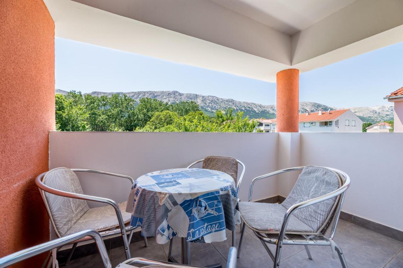 Apartments Melania & Antonia บัชกา ภายนอก รูปภาพ